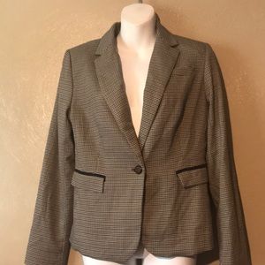 British Khaki plaid blazer black patch sleeves M